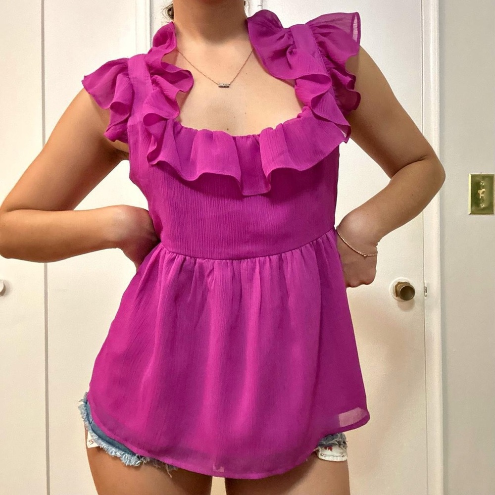 Banana Republic Pink Ruffle Top Size Small